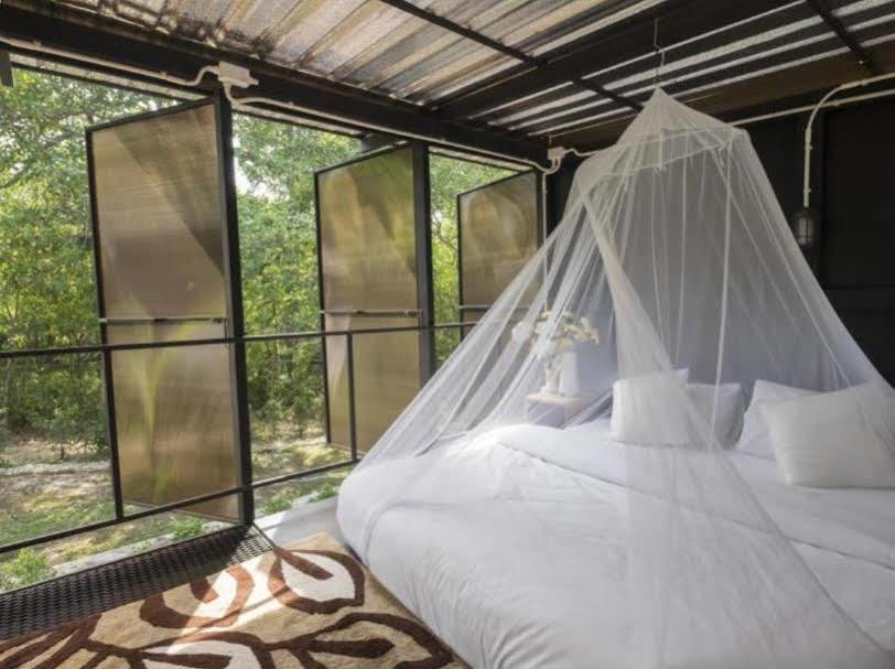 Himmapan Resort เกาะพยาม ภายนอก รูปภาพ