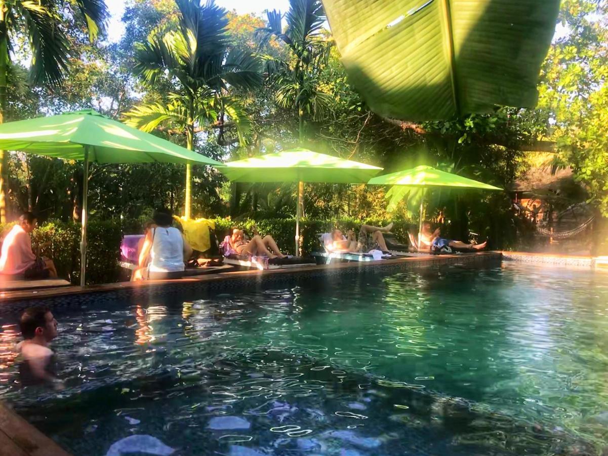 Himmapan Resort เกาะพยาม ภายนอก รูปภาพ